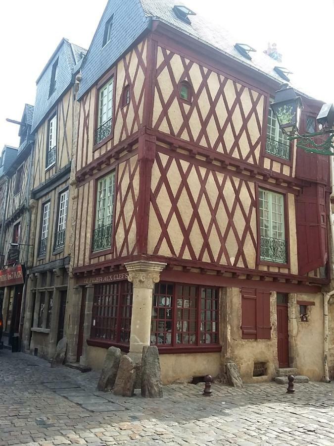 לה מאנש Petite Maison Romantique Au Calme, Coeur Historique Plantagenet, Vue Ville מראה חיצוני תמונה